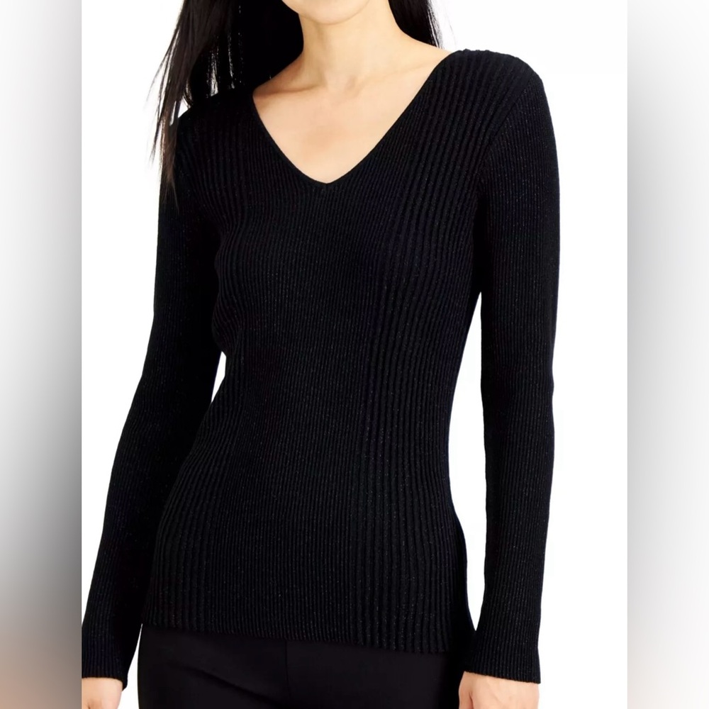 Alfani - NWT - Black & Metallic V-Neck Sweater - L
